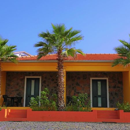 Готель Casas Do Sol Сан-Філіпі Екстер'єр фото